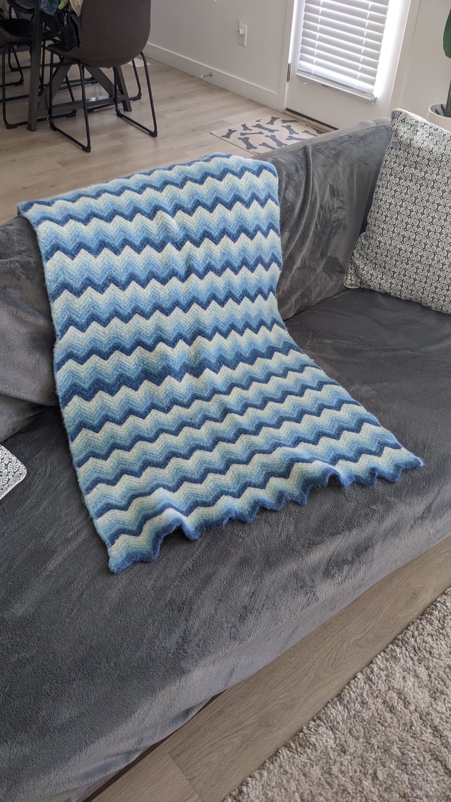 Handmade Hand-Woven Blue ZigZag Wool Rug, Throw, Blanket. 44"x27"